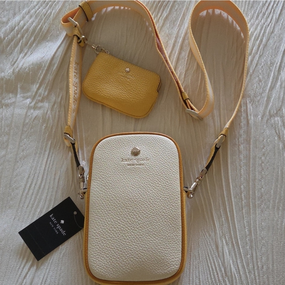 SOLD Kate Spade RARE Buttermilk KK907 Emma Pebbled Leather Crossbody - Picture 2 of 8